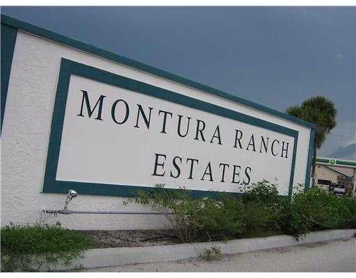 560 S Palm Street, Clewiston, FL 33440 — photo 1 of 9
