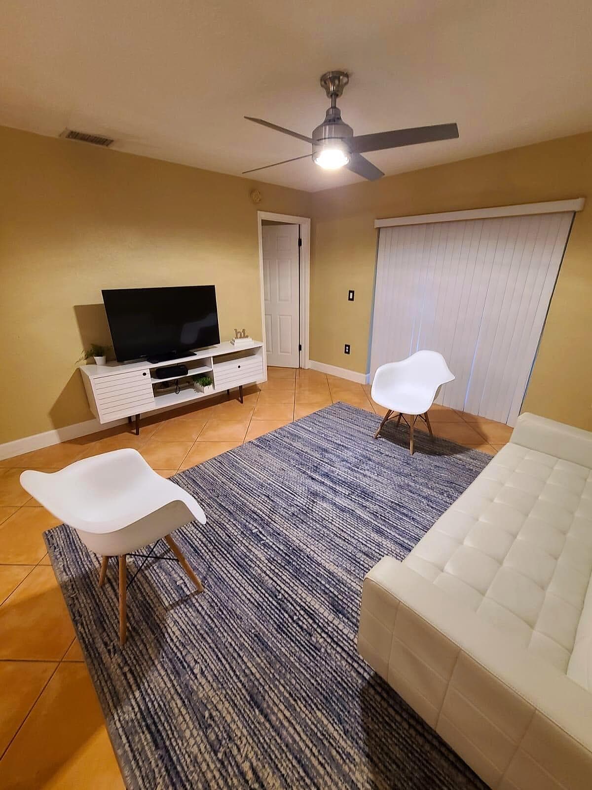 12087 NW 44th Street, Sunrise, FL 33323 — photo 14 of 50