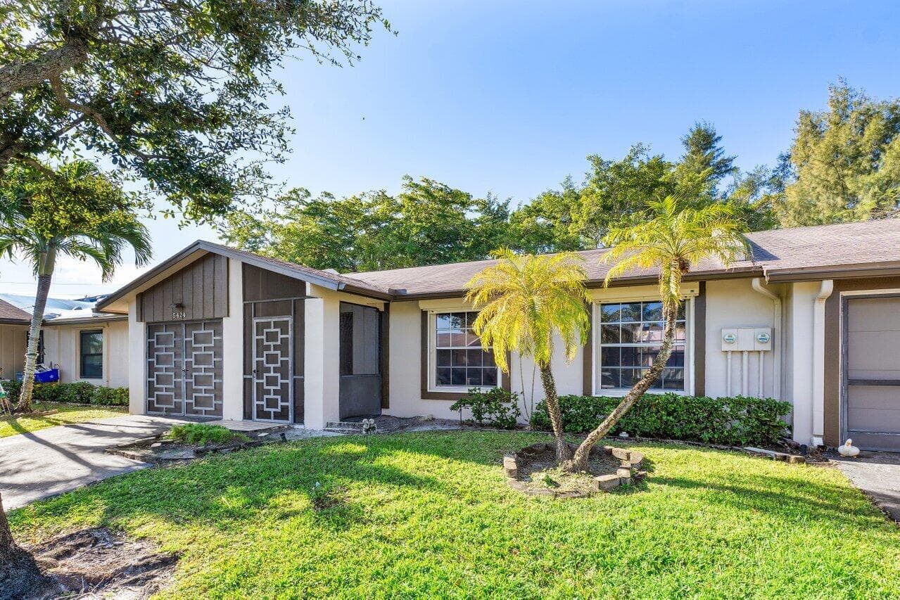 5424 Viburnum Circle, Delray Beach, FL 33484 — photo 3 of 28
