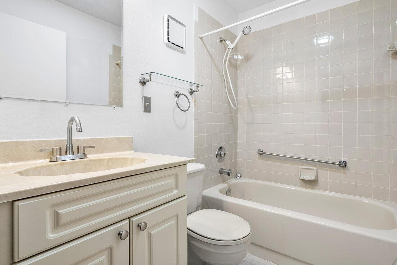 5424 Viburnum Circle, Delray Beach, FL 33484 — photo 22 of 28