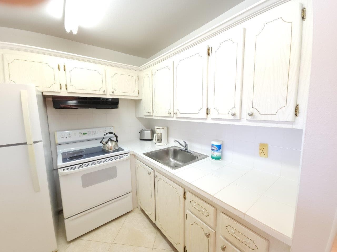 66 Cambridge C 66, West Palm Beach, FL 33417 — photo 23 of 30
