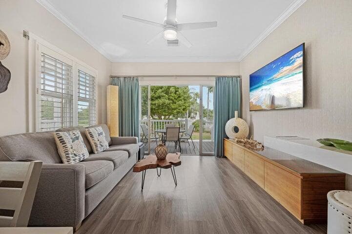 5092 Sunset Village Drive, Duck Key, FL 33050 — photo