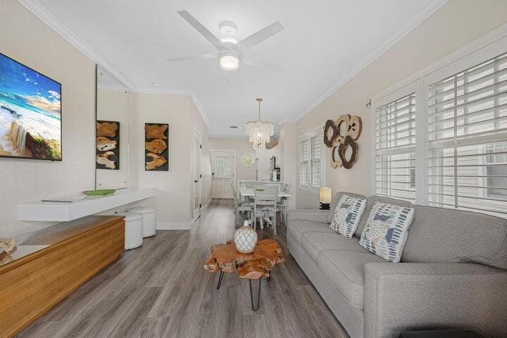 5092 Sunset Village Drive, Duck Key, FL 33050 — photo 16 of 49
