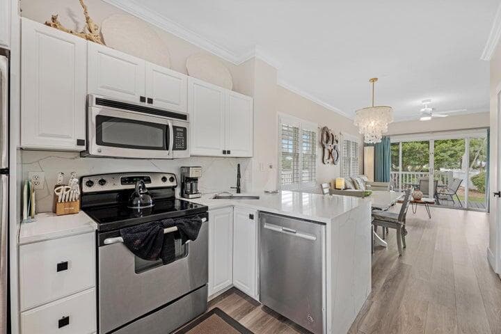 5092 Sunset Village Drive, Duck Key, FL 33050 — photo 12 of 49