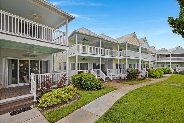 5092 Sunset Village Drive, Duck Key, FL 33050 — photo 21 of 49