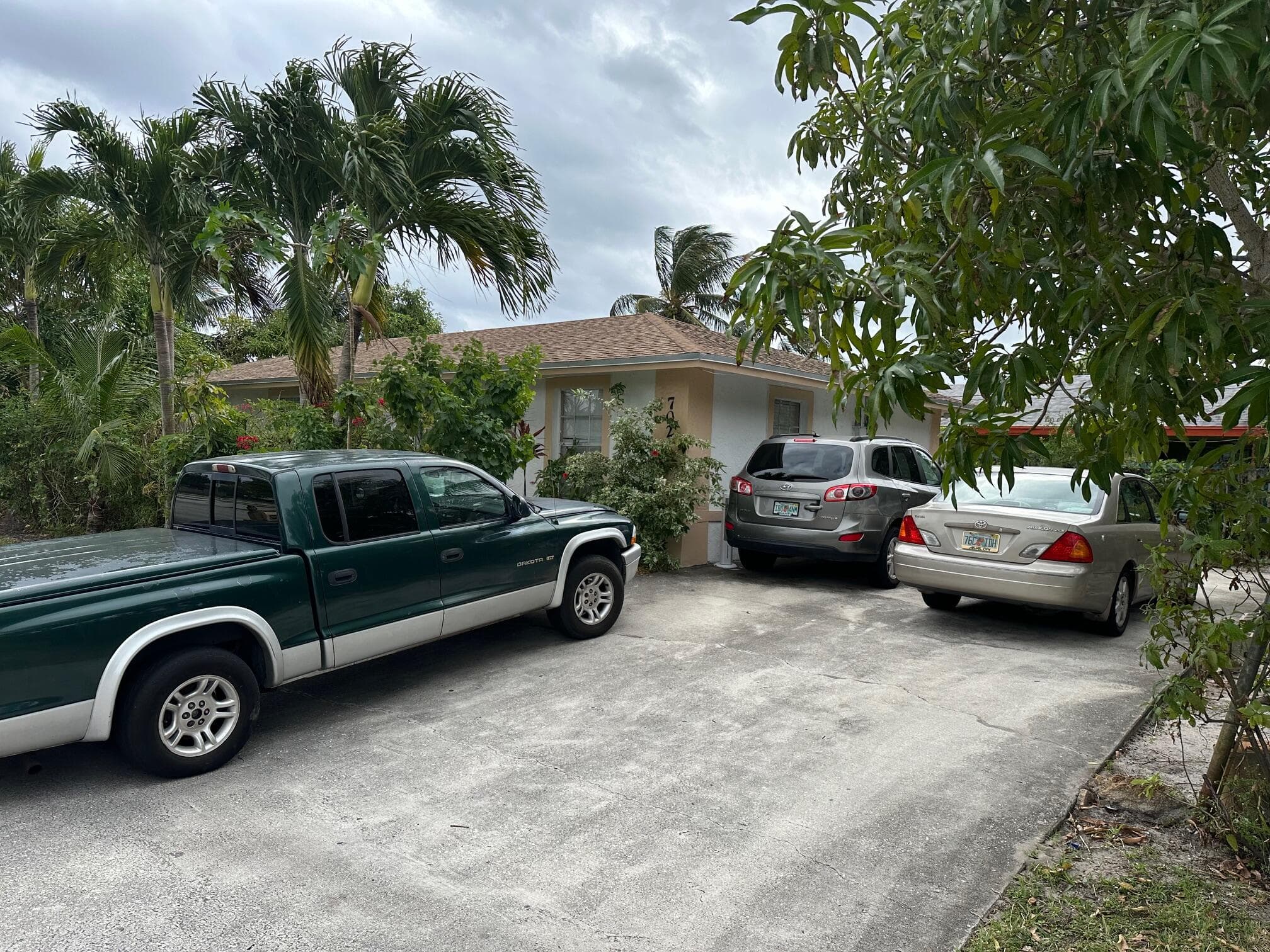 702 SW 7th Street SW, Delray Beach, FL 33444 — photo 1 of 7
