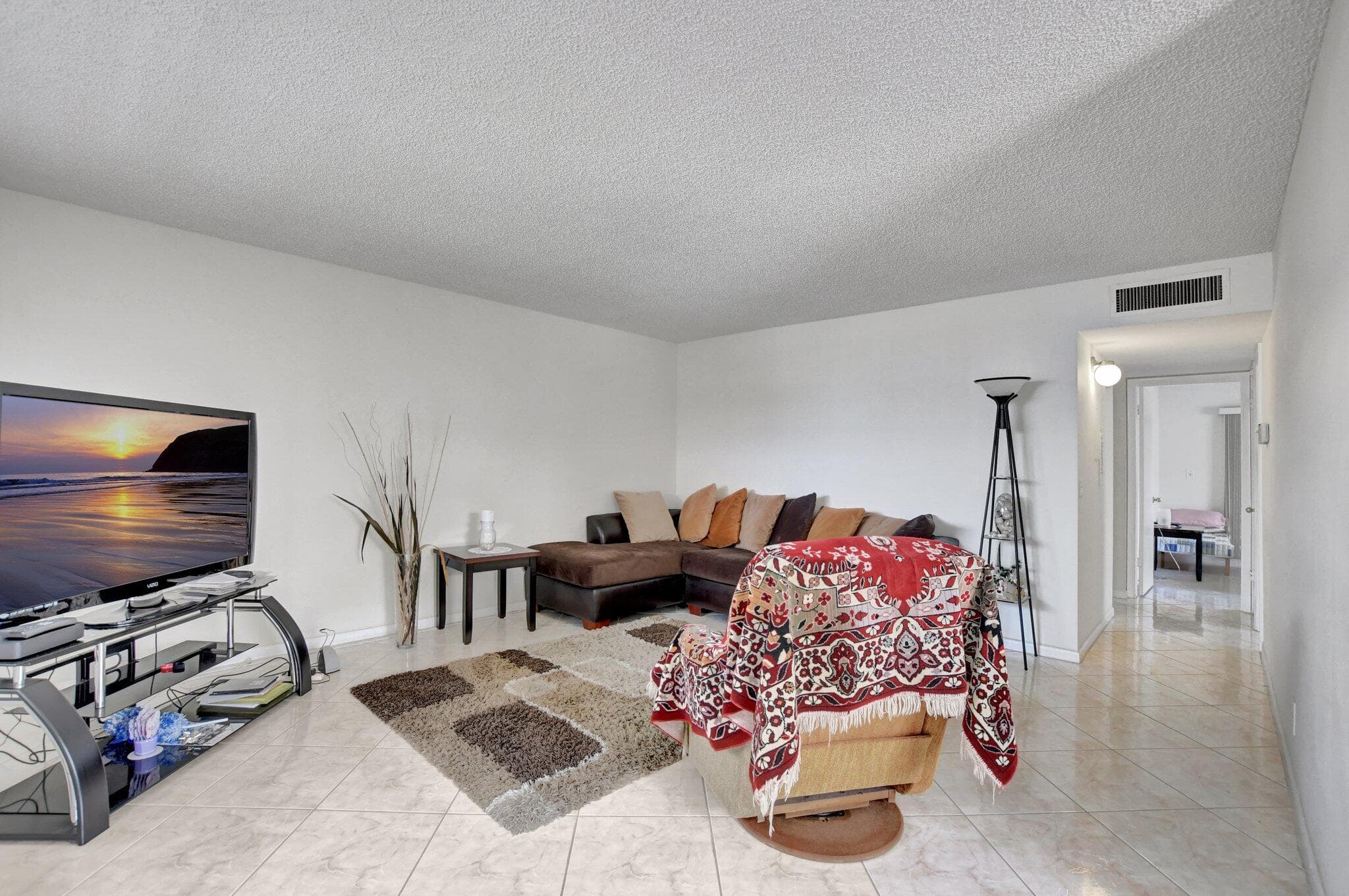 78 Burgundy B, Delray Beach, FL 33484 — photo 4 of 25