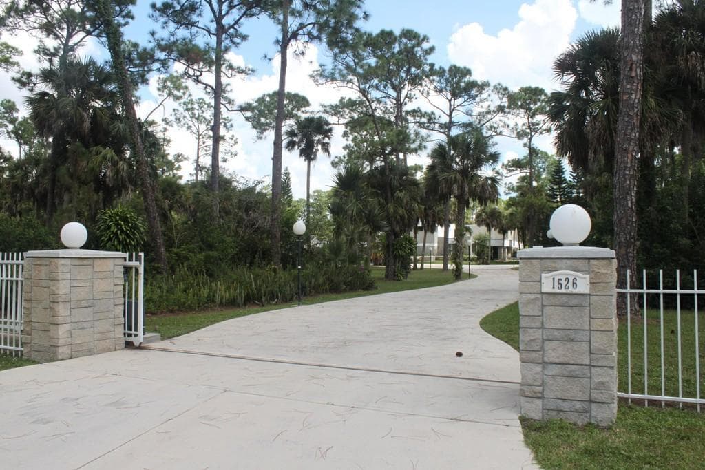 17755 Fox Trail Lane, Loxahatchee, FL 33470 — photo 9 of 18