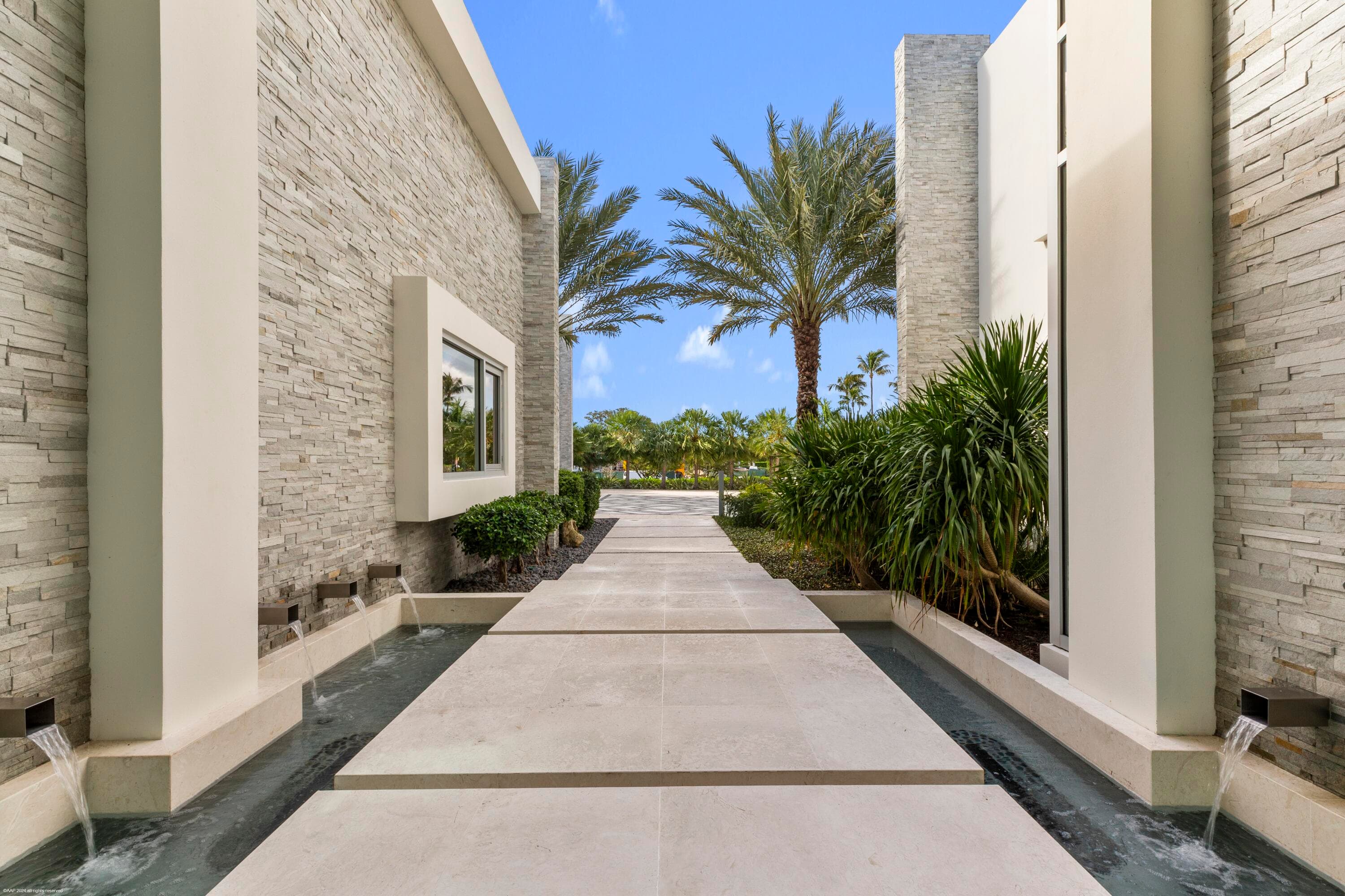 7810 S Flagler Drive, West Palm Beach, FL 33405 — photo 17 of 95