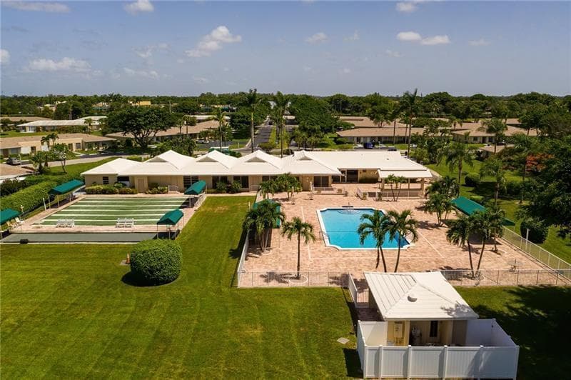 8665 Chevy Chase Drive 113, Boca Raton, FL 33433 — photo 38 of 42