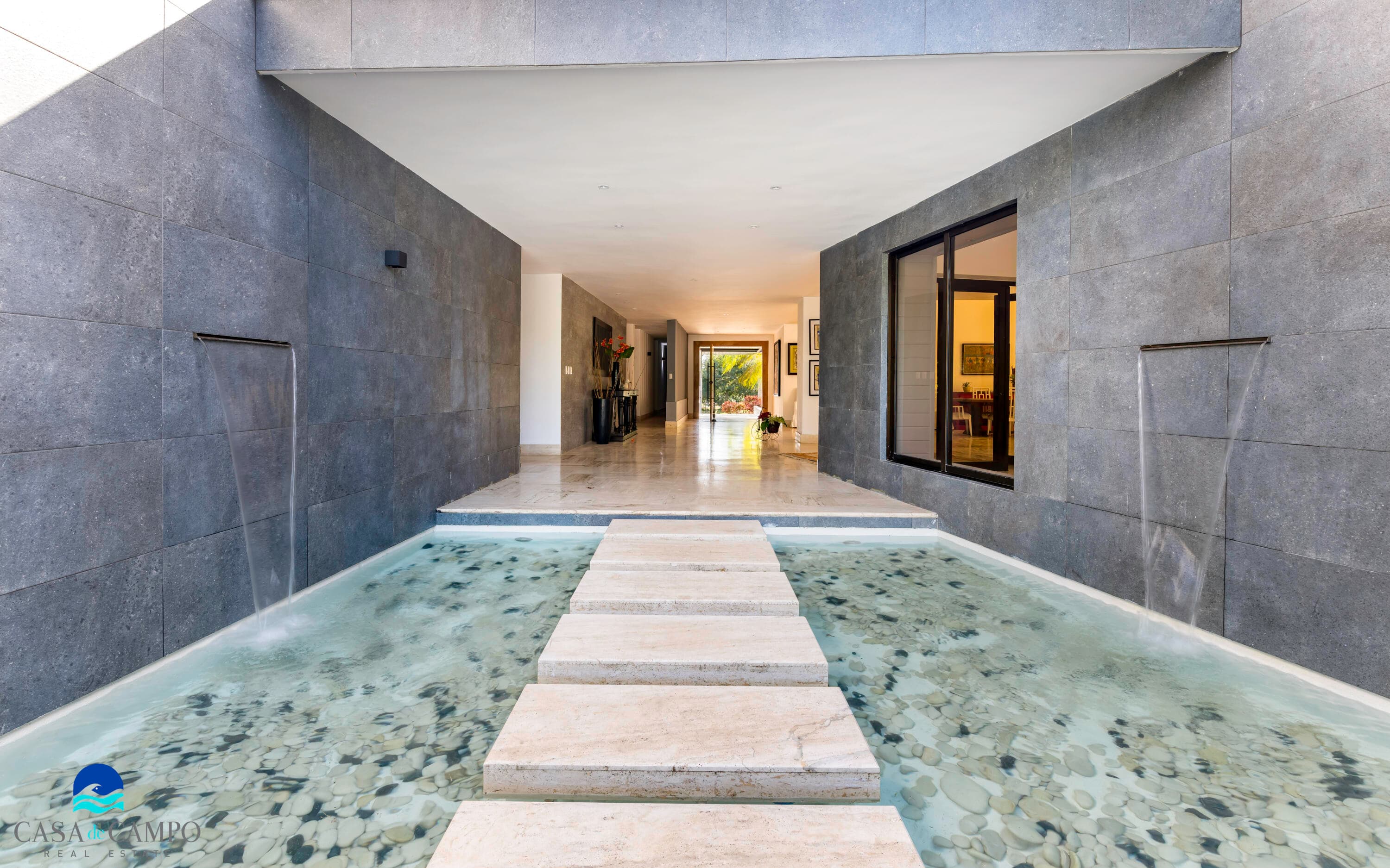 16 Las Canas Ii — photo 9 of 14