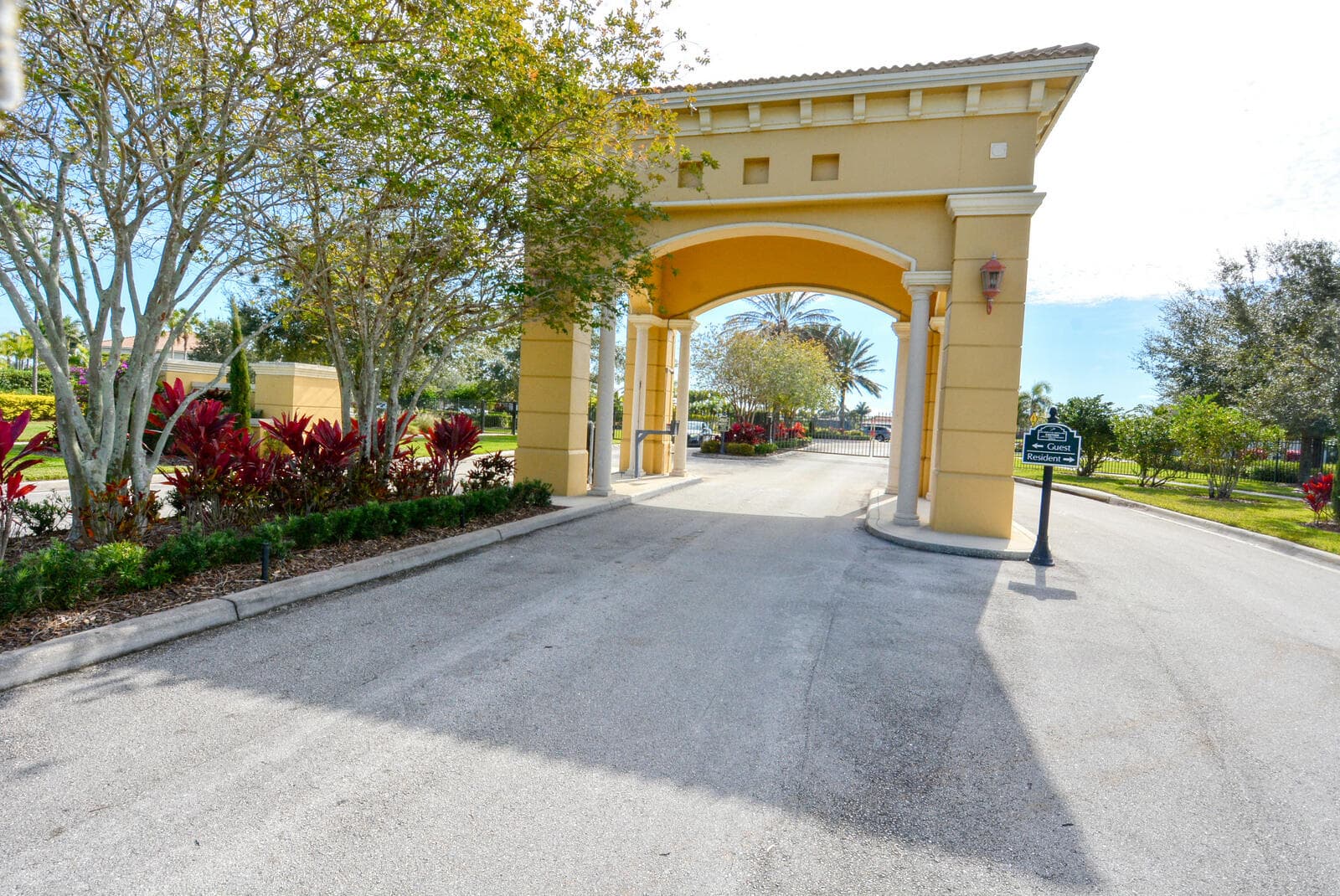 12377 SW Arabella Drive, Port St. Lucie, FL 34987 — photo 4 of 42