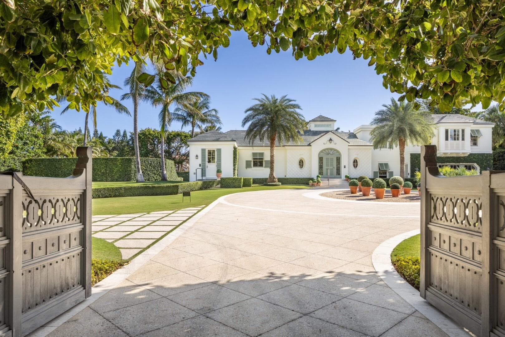 710 S County Road, Palm Beach, FL 33480 — photo 11 of 67