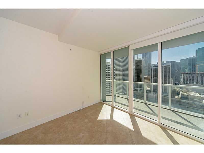 253 NE 2nd Street 2710, Miami, FL 33132 — photo 8 of 42