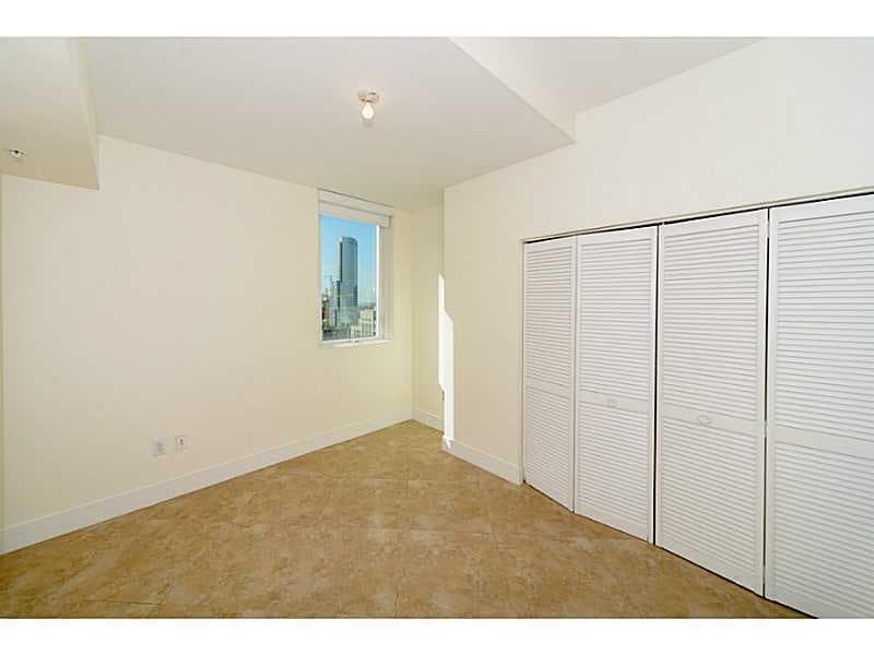 253 NE 2nd Street 2710, Miami, FL 33132 — photo 18 of 42