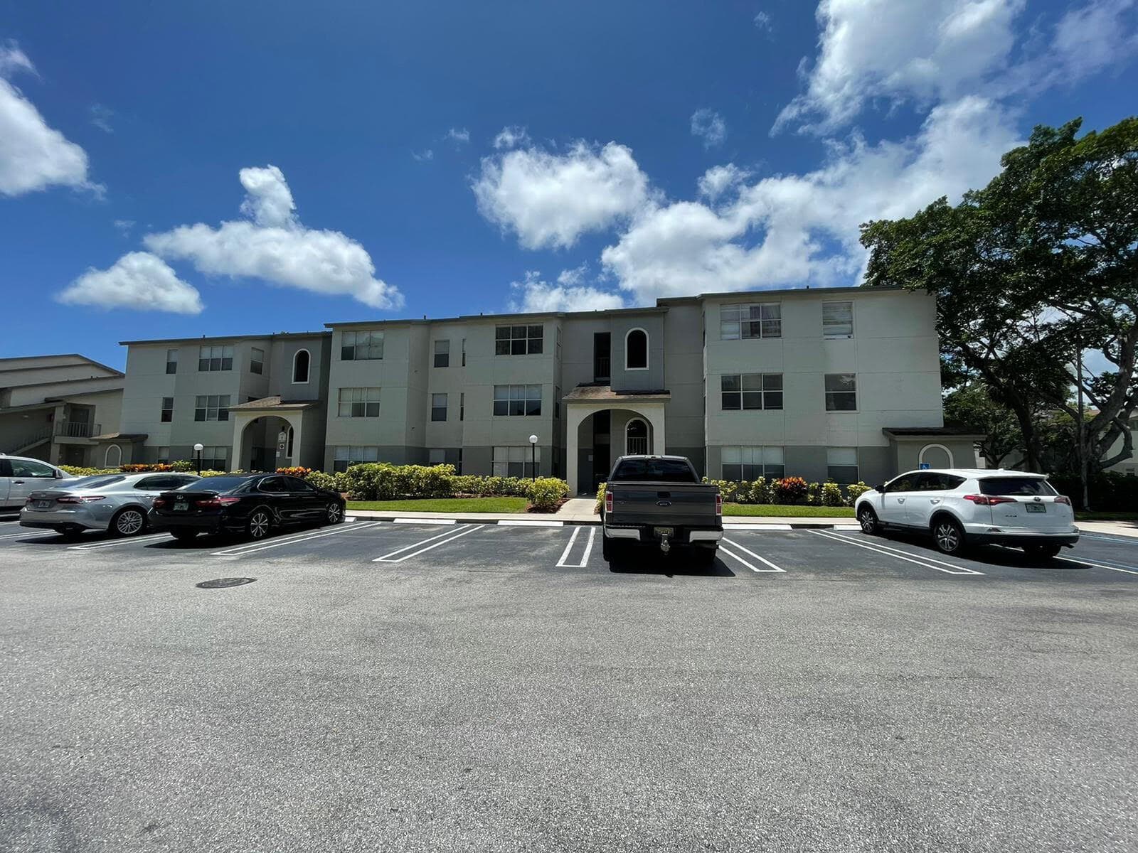 1401 Village Boulevard 136, West Palm Beach, FL 33409 — photo 1 of 14