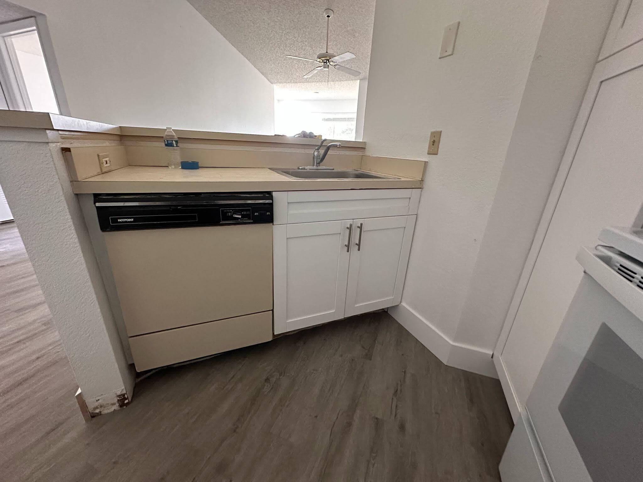 1401 Village Boulevard 136, West Palm Beach, FL 33409 — photo 7 of 14