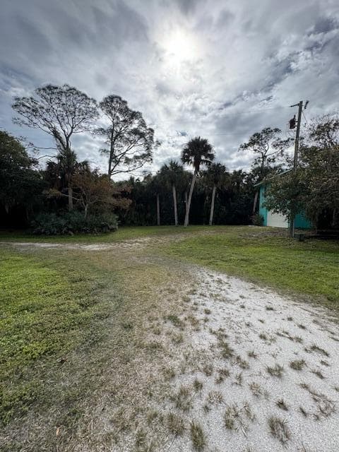 3241 N Indian River Drive, Fort Pierce, FL 34946 — photo 13 of 26