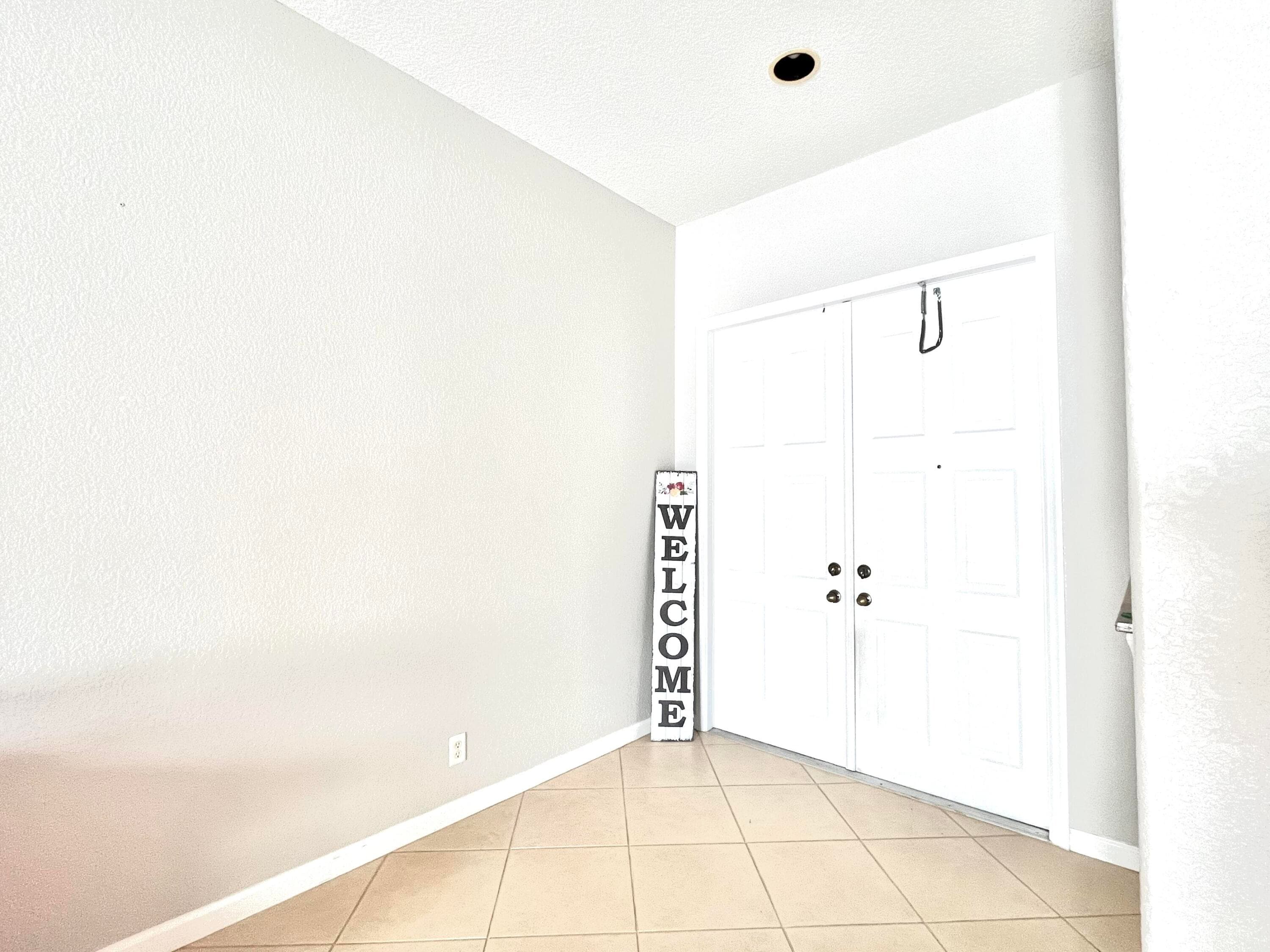 5012 Victoria Circle, West Palm Beach, FL 33409 — photo 9 of 27