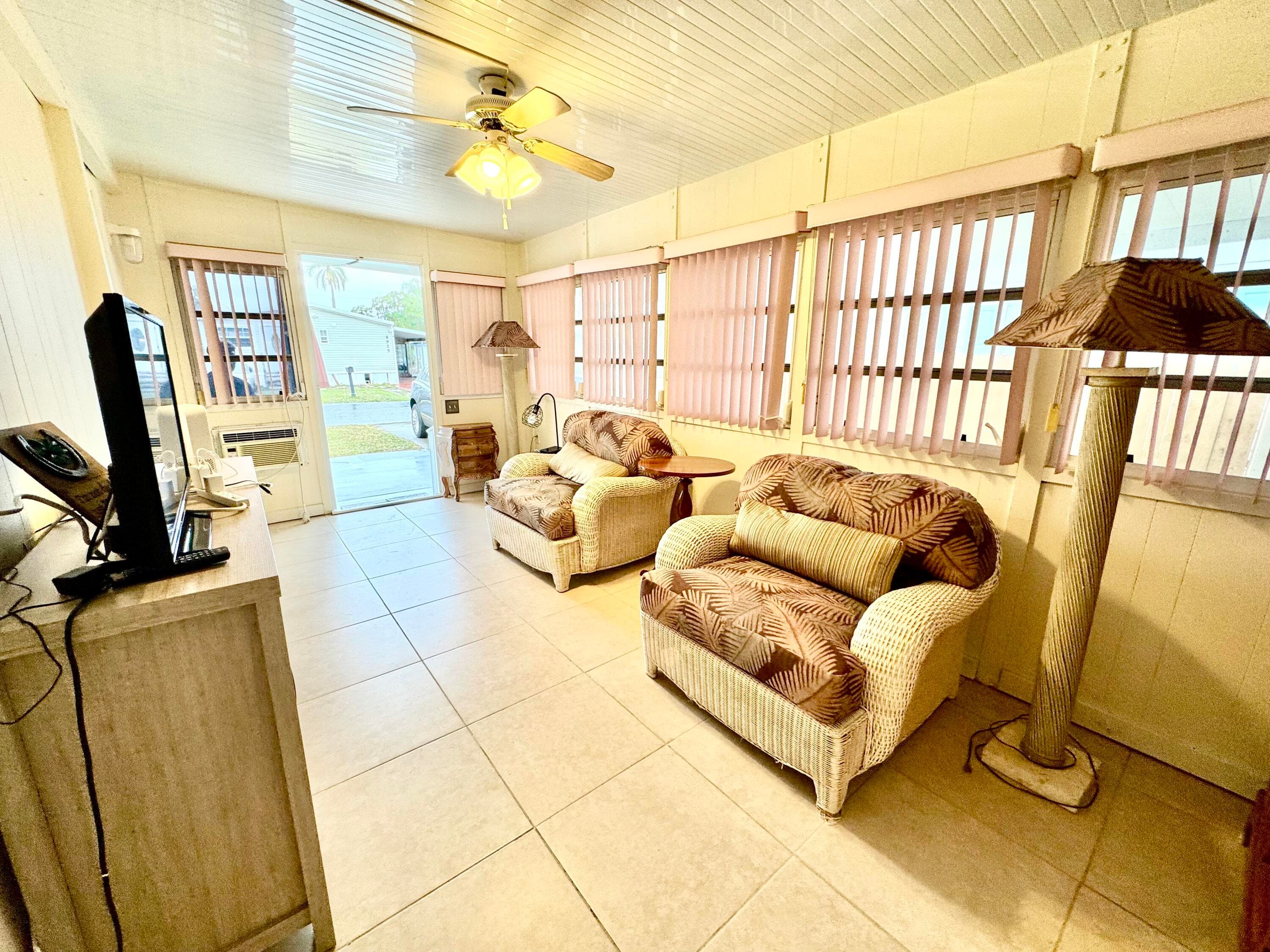 8926 Palm Street, Boynton Beach, FL 33436 — photo 14 of 29