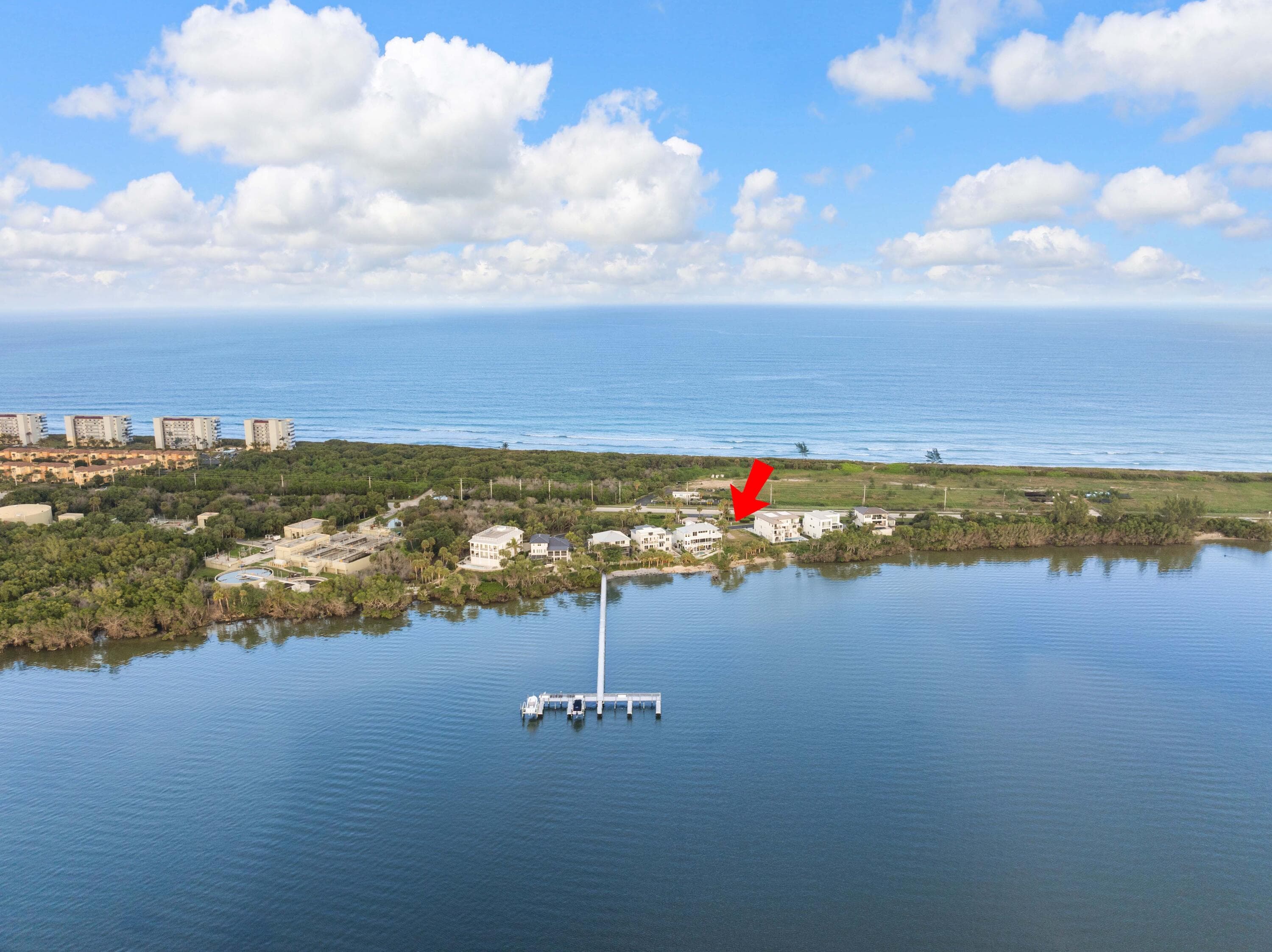 7671 Pelican Pointe Drive, Jensen Beach, FL 34957 — photo 14 of 15