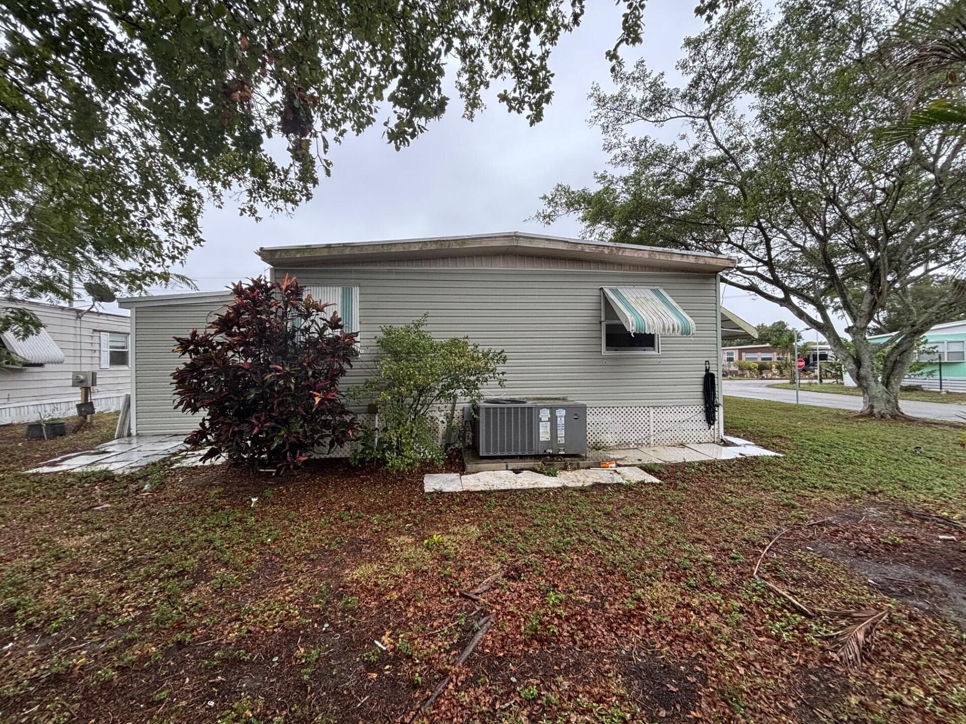 321 NW 48th Court, Pompano Beach, FL 33064 — photo 10 of 33