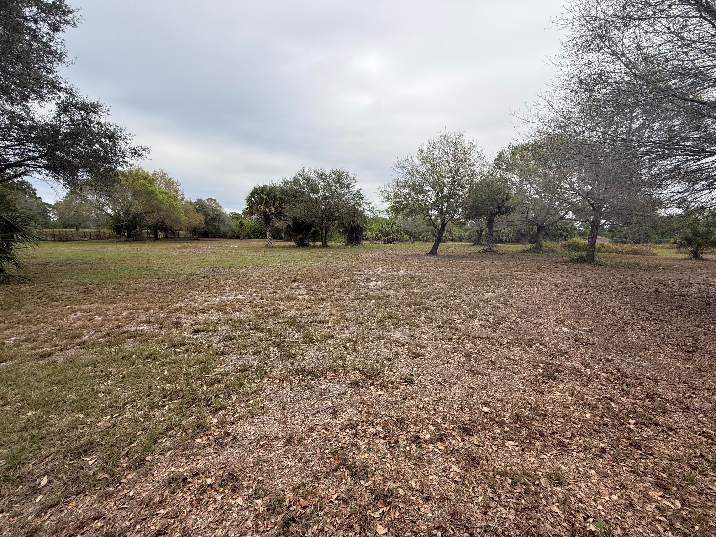 754 Hunting Club Avenue, Clewiston, FL 33440 — photo 12 of 33