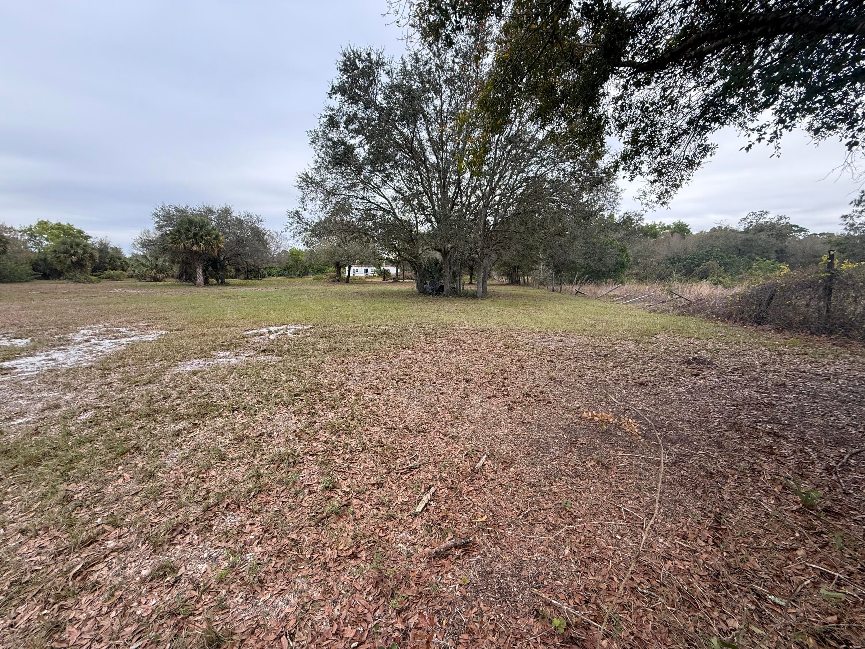 754 Hunting Club Avenue, Clewiston, FL 33440 — photo 17 of 33