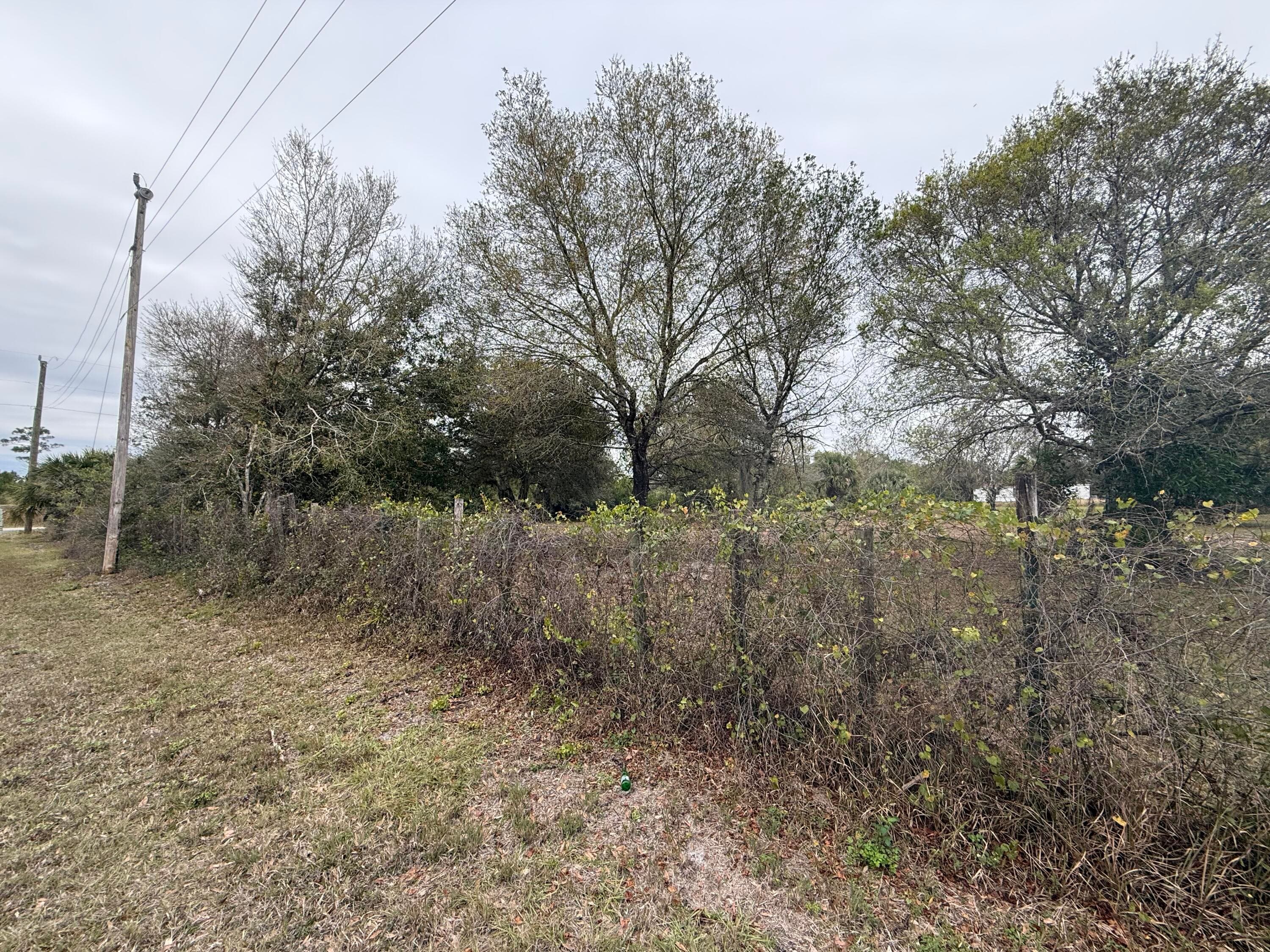 754 Hunting Club Avenue, Clewiston, FL 33440 — photo 22 of 33