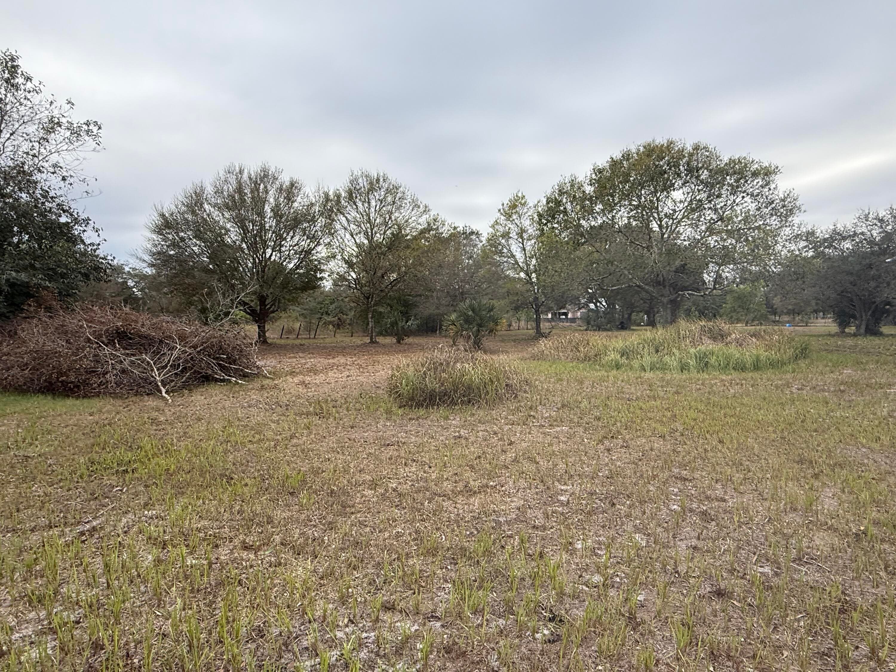 754 Hunting Club Avenue, Clewiston, FL 33440 — photo 25 of 33