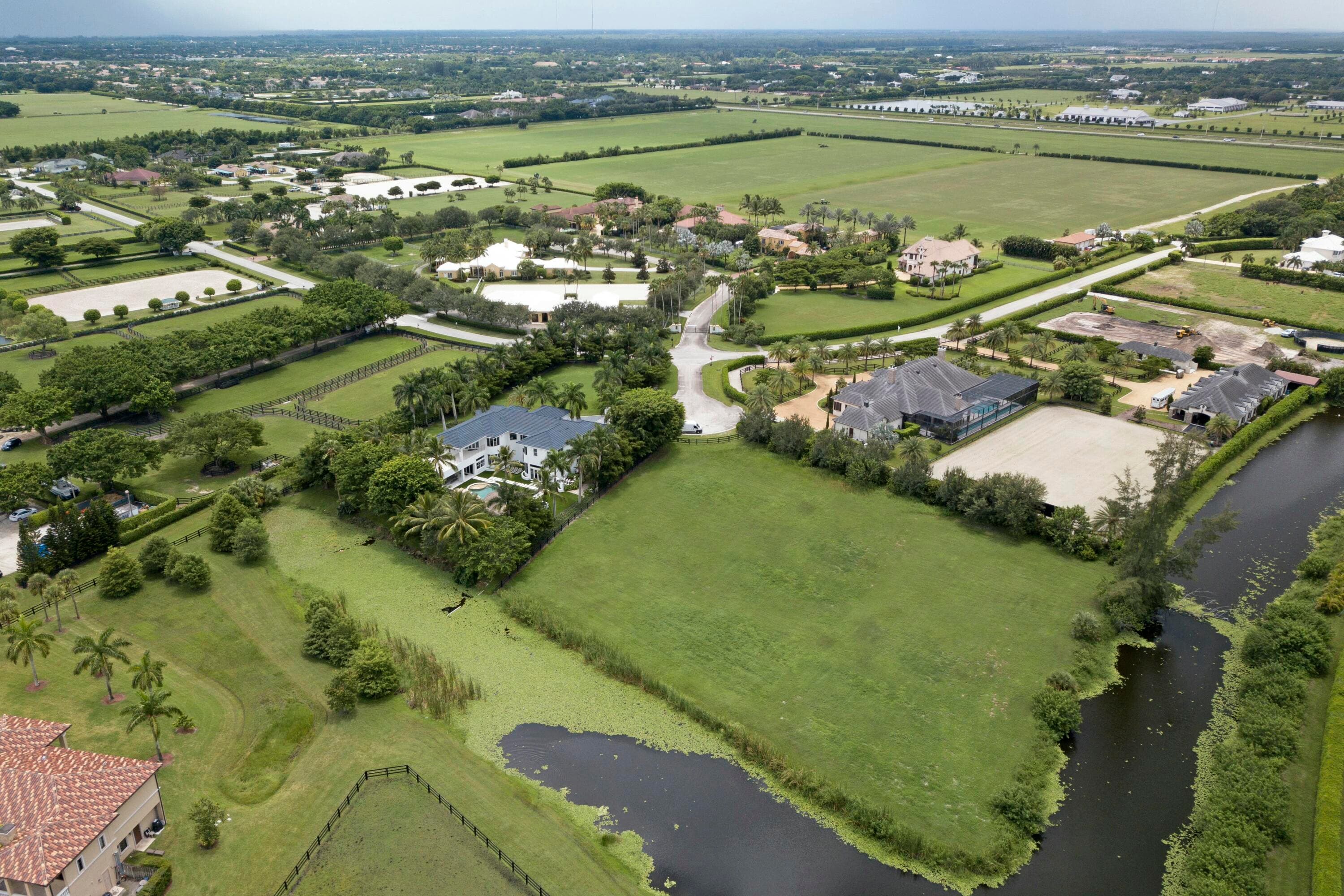 3530 Aiken Ct Court, Wellington, FL 33414 — photo 4 of 9