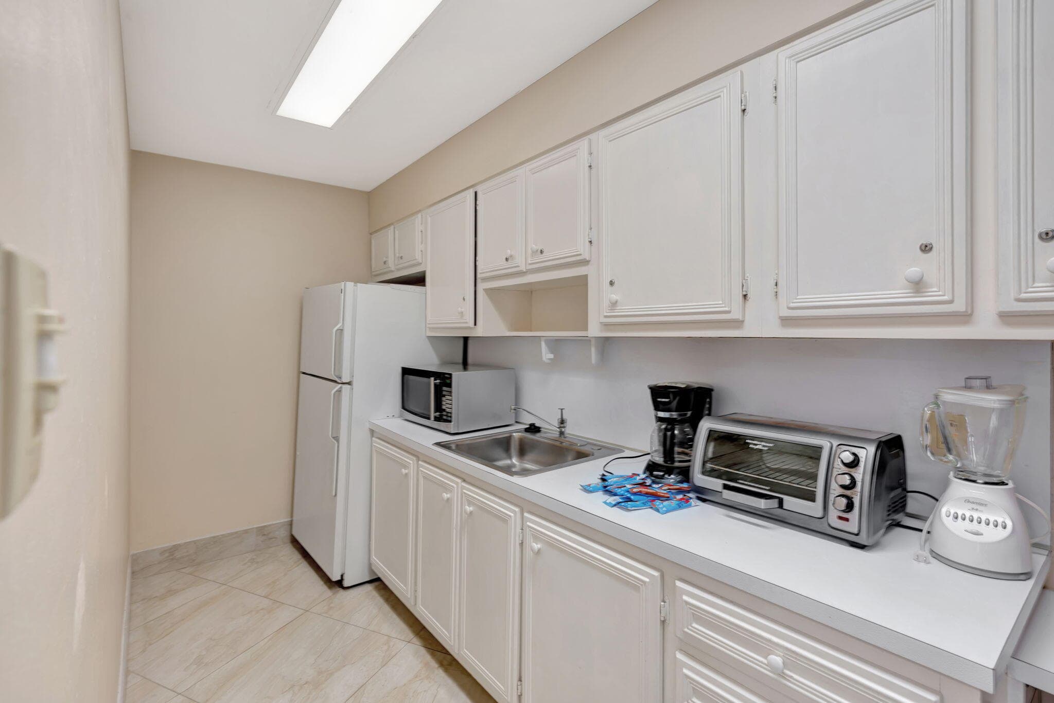 5420 N Ocean Drive 206, Singer Island, FL 33404 — photo 39 of 56