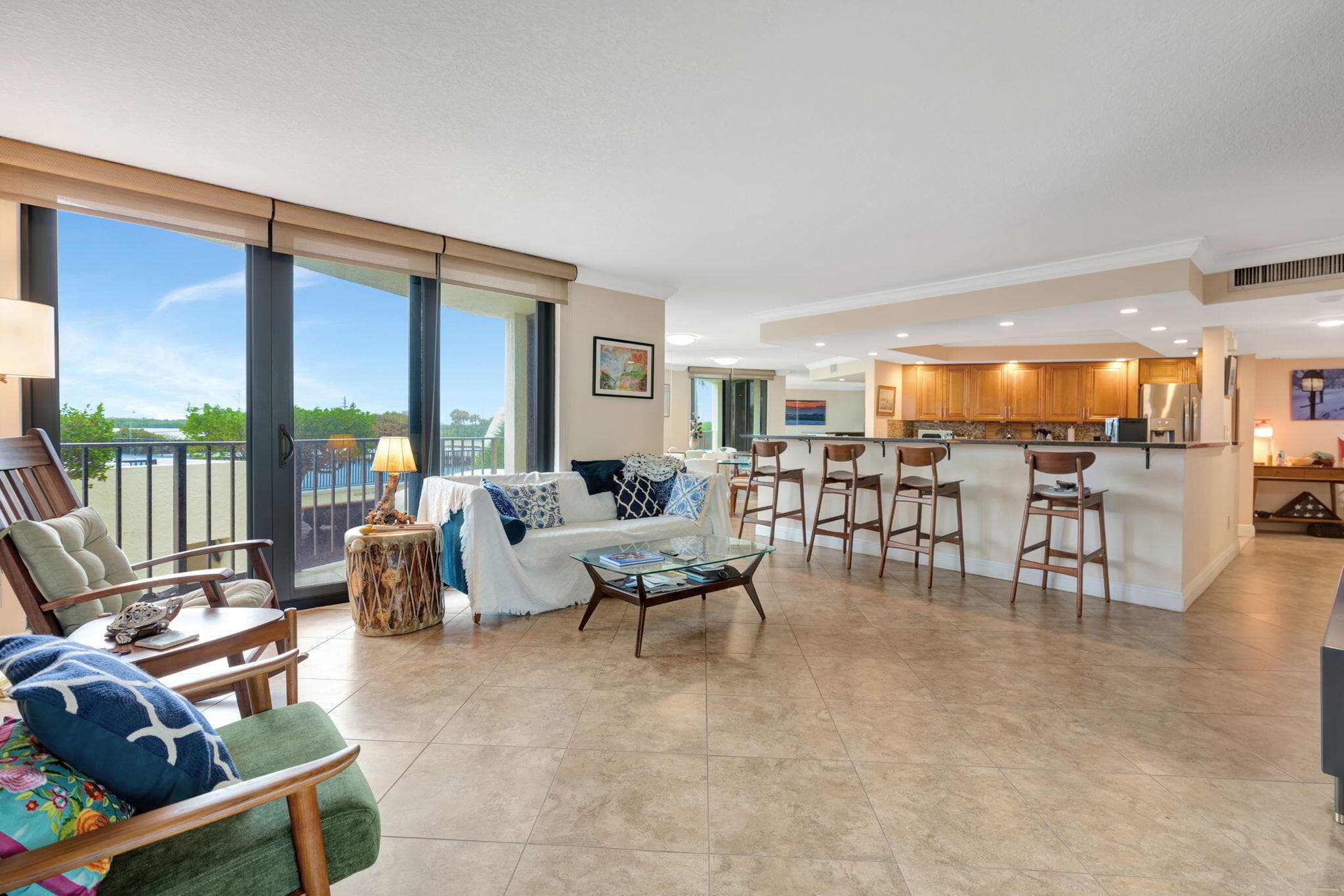 5420 N Ocean Drive 206, Singer Island, FL 33404 — photo