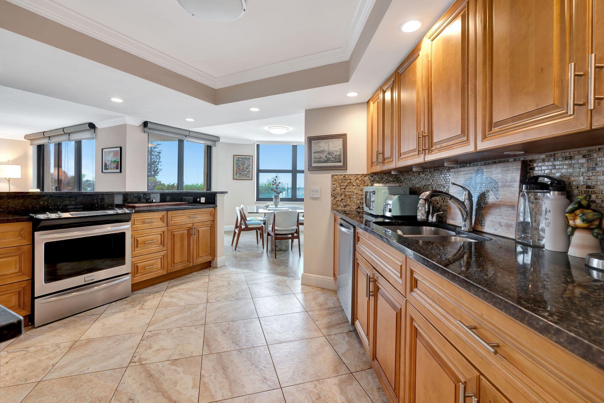 5420 N Ocean Drive 206, Singer Island, FL 33404 — photo 8 of 56