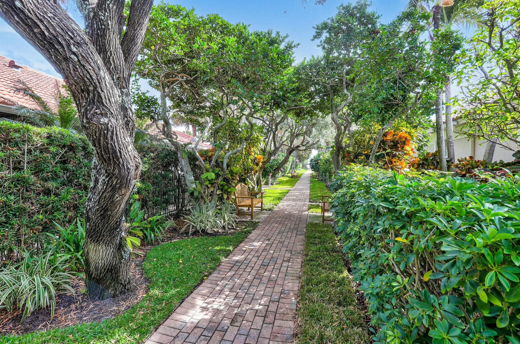 170 Beacon Lane, Jupiter Inlet Colony, FL 33469 — photo 35 of 46