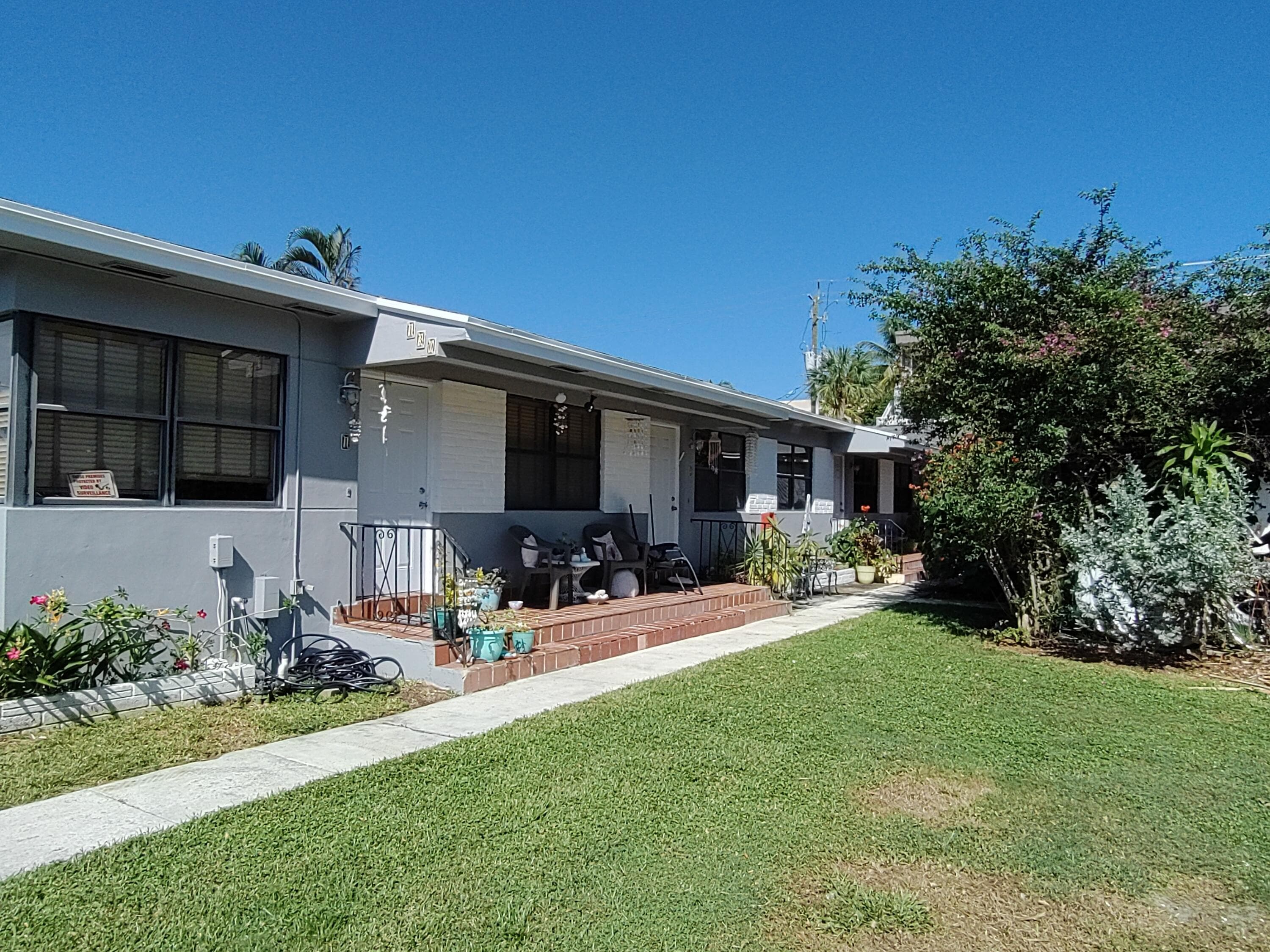 130 S Lakeside 1 Drive, Lake Worth Beach, FL 33460 — photo 23 of 41