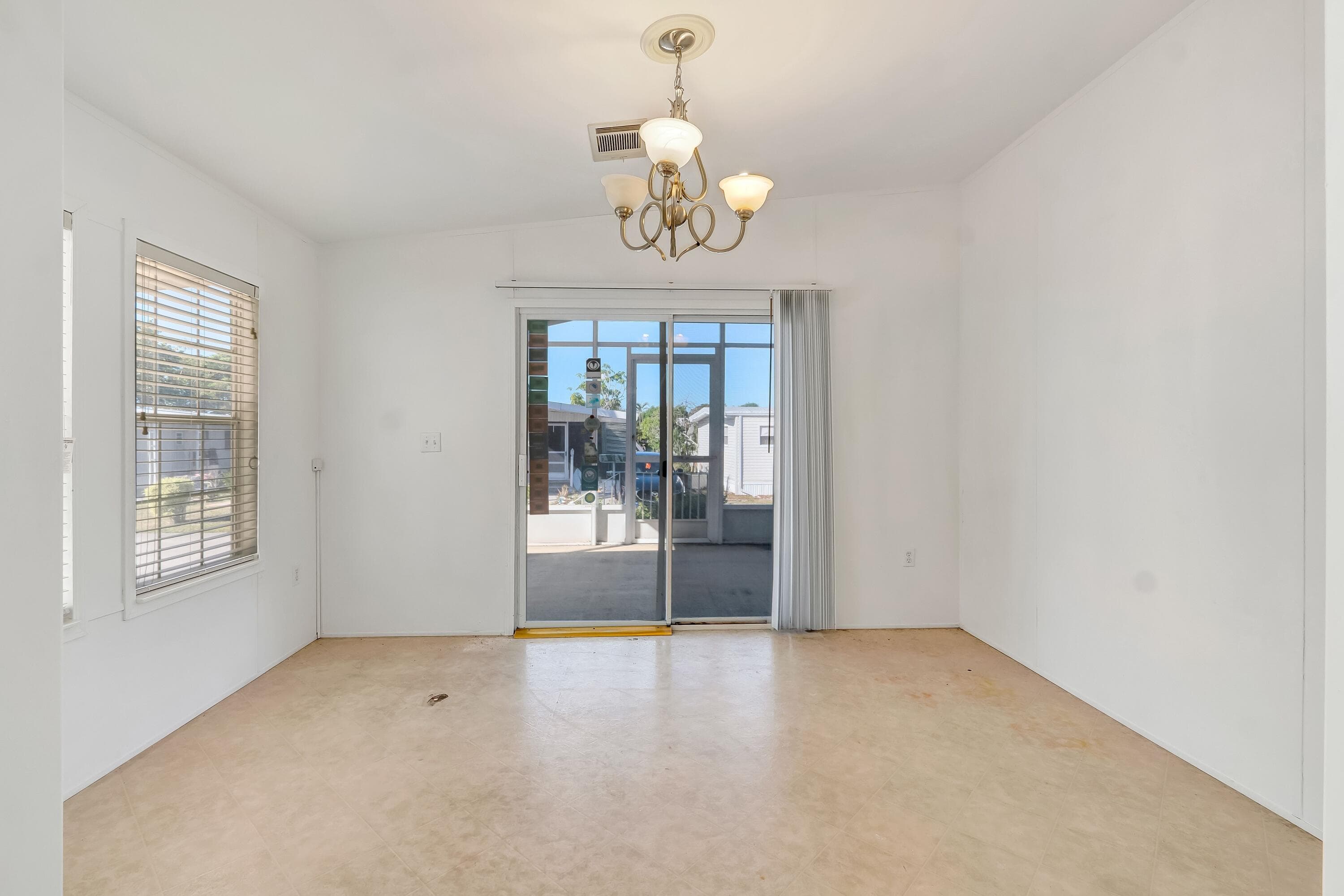 4920 NW 2nd Terrace, Pompano Beach, FL 33064 — photo 13 of 32