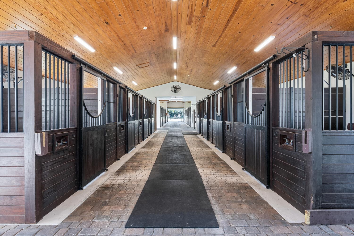 4915 Stables Way, Wellington, FL 33414 — photo 16 of 80