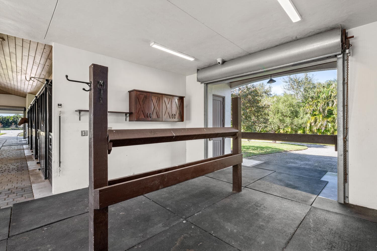 4915 Stables Way, Wellington, FL 33414 — photo 21 of 80