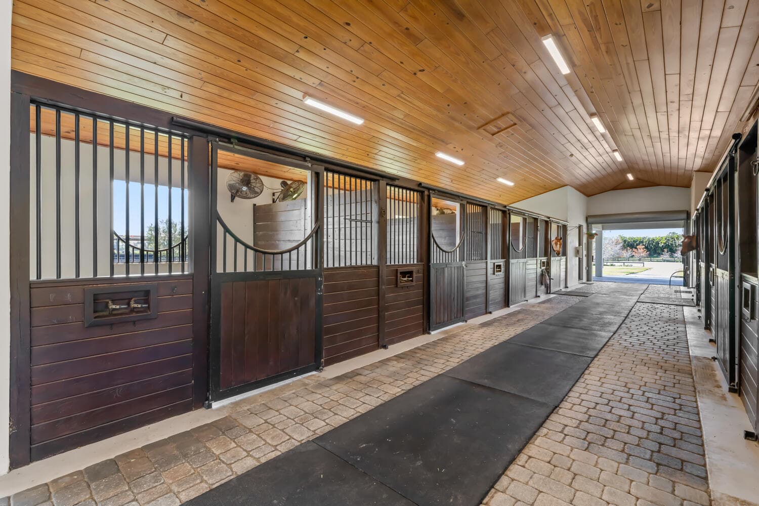 4915 Stables Way, Wellington, FL 33414 — photo 23 of 80