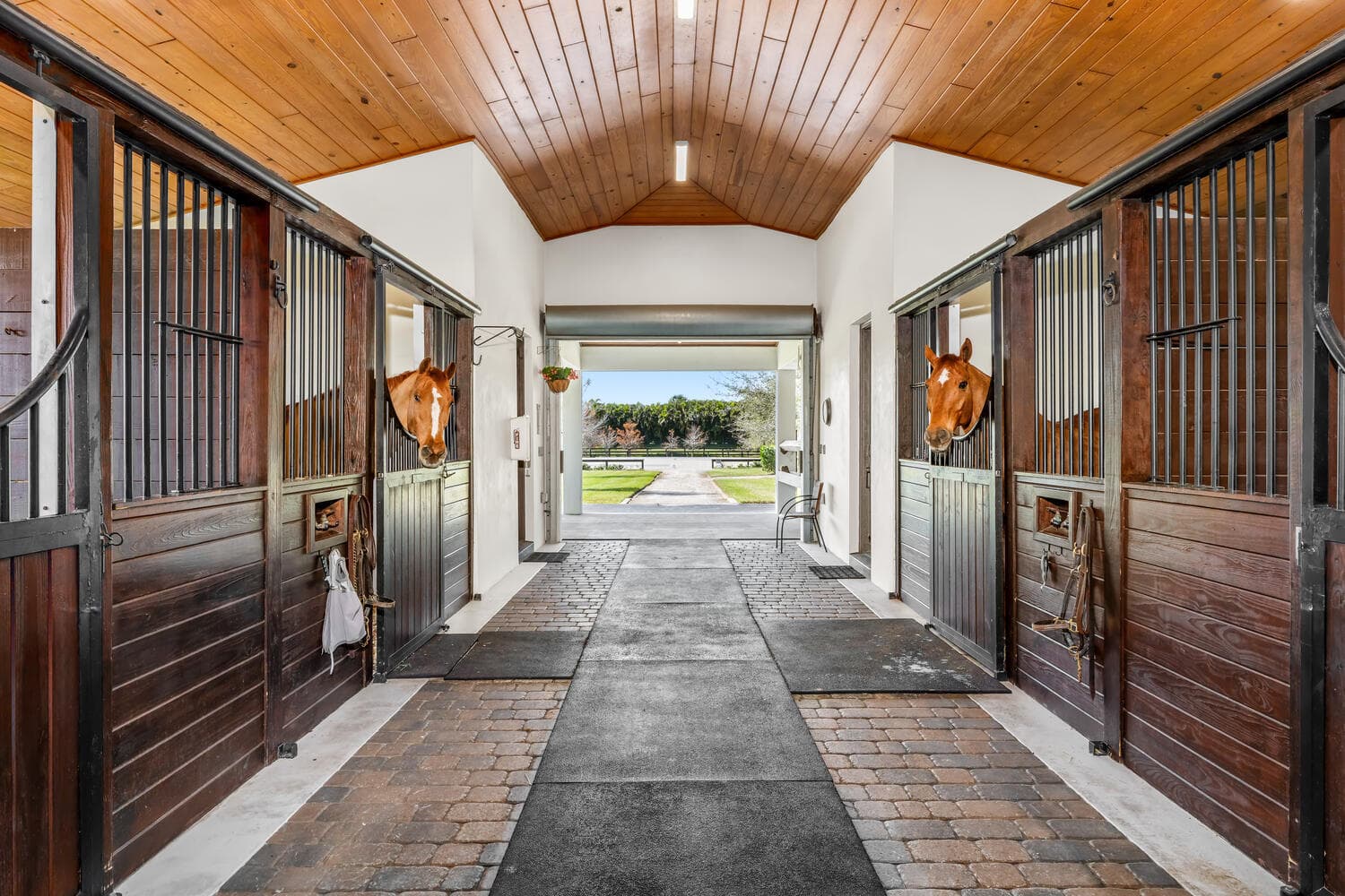 4915 Stables Way, Wellington, FL 33414 — photo 26 of 80
