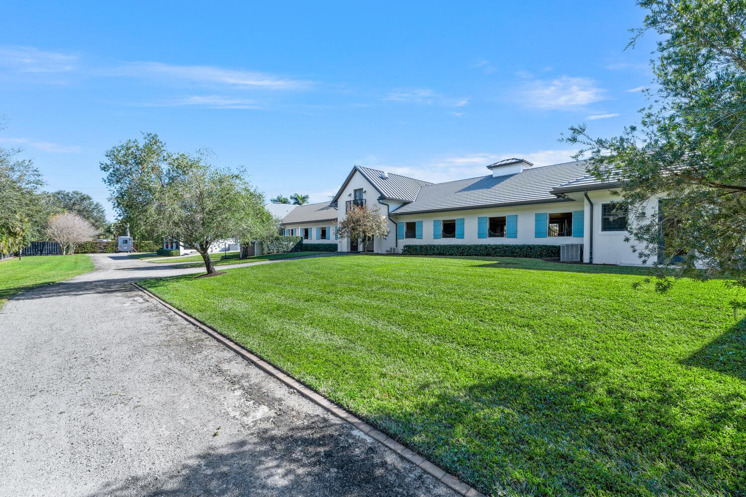 4915 Stables Way, Wellington, FL 33414 — photo 7 of 80