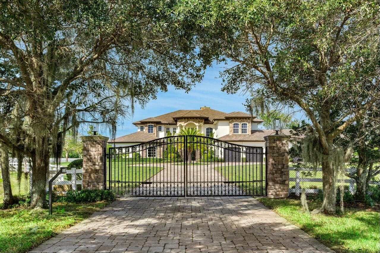 10527 El Paraiso Place, Delray Beach, FL 33446 — photo 3 of 85