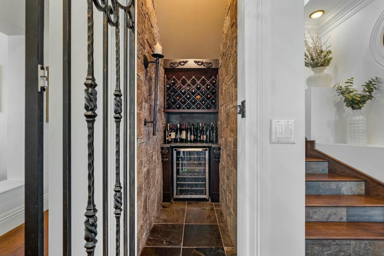 10527 El Paraiso Place, Delray Beach, FL 33446 — photo 15 of 85