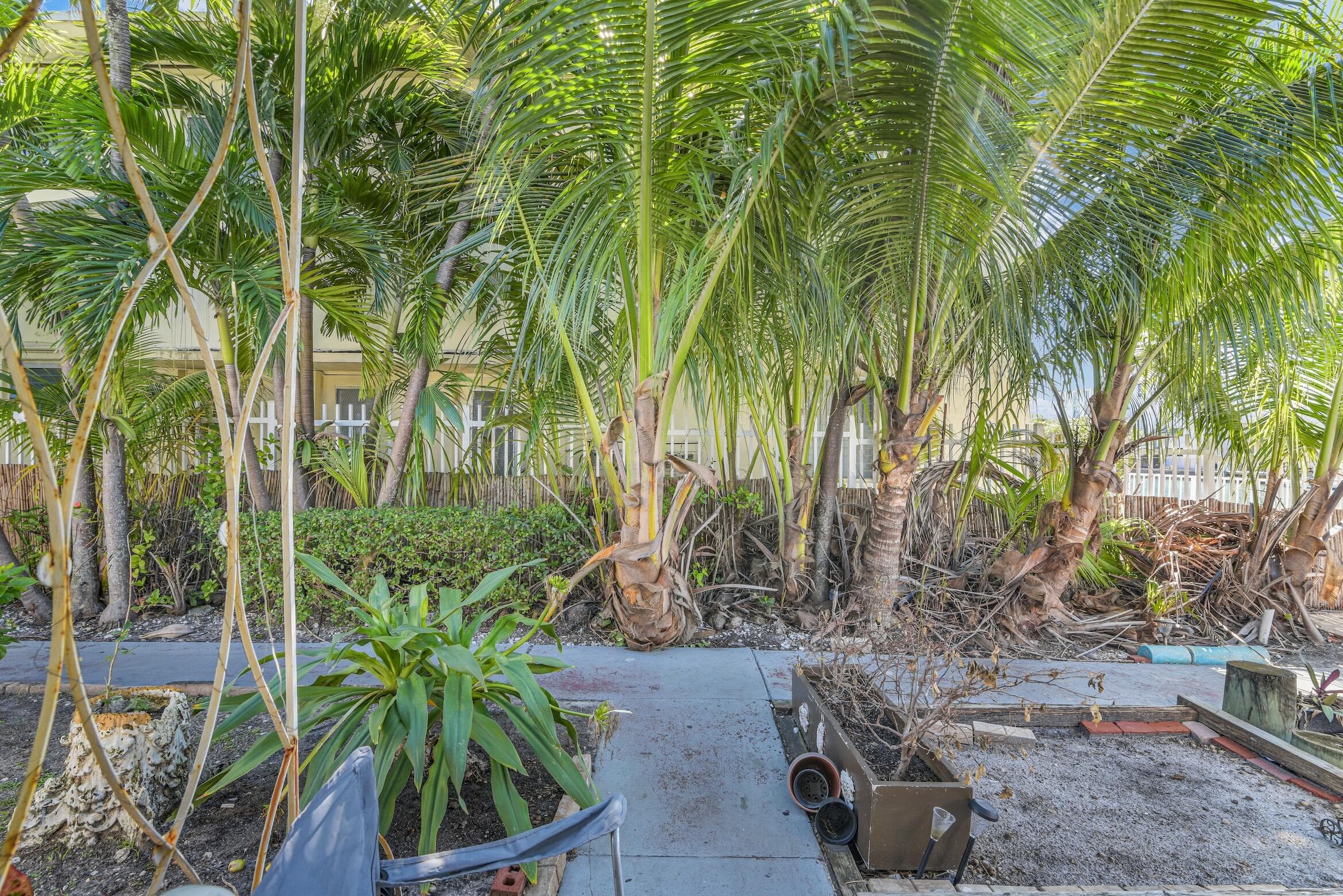8430 Byron Avenue, Miami Beach, FL 33141 — photo 26 of 95