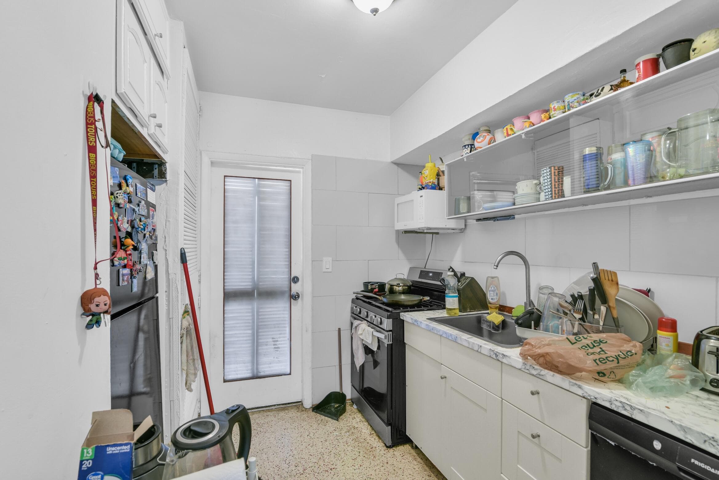 8430 Byron Avenue, Miami Beach, FL 33141 — photo 35 of 95