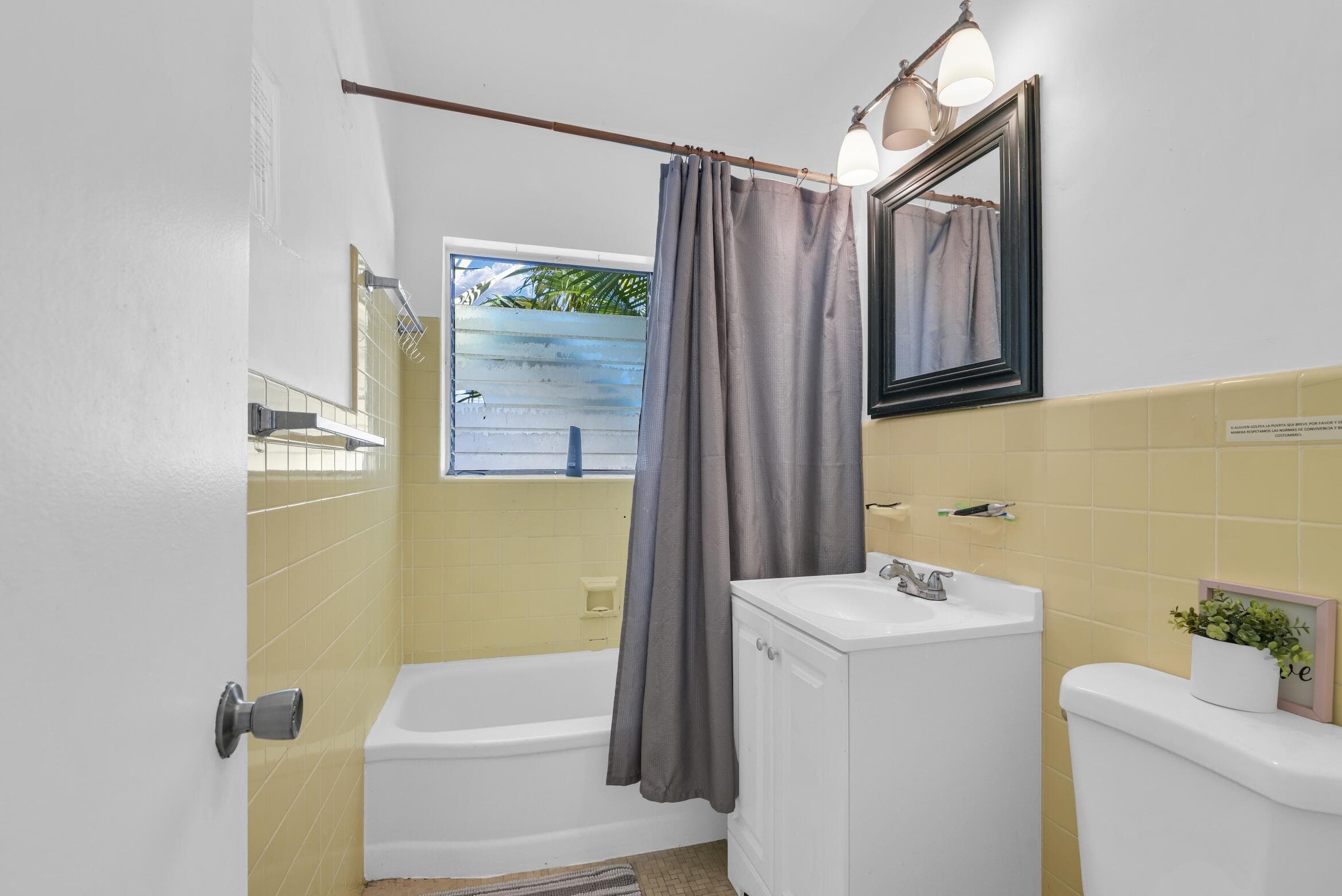 8430 Byron Avenue, Miami Beach, FL 33141 — photo 82 of 95