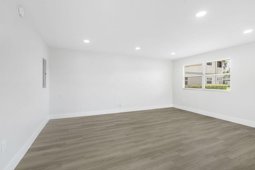 385 Flanders I, Delray Beach, FL 33484 — photo 13 of 26