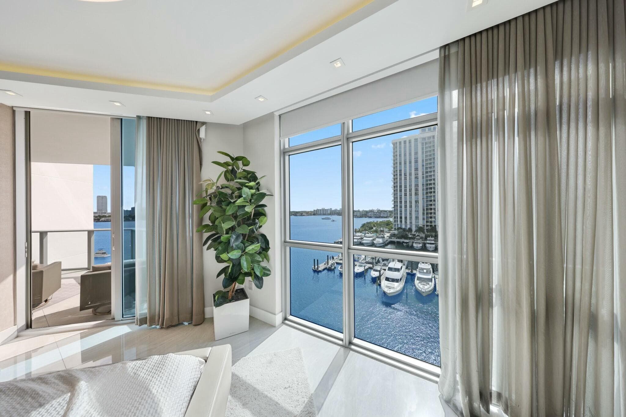 17301 Biscayne Boulevard 707, North Miami Beach, FL 33160 — photo 19 of 62