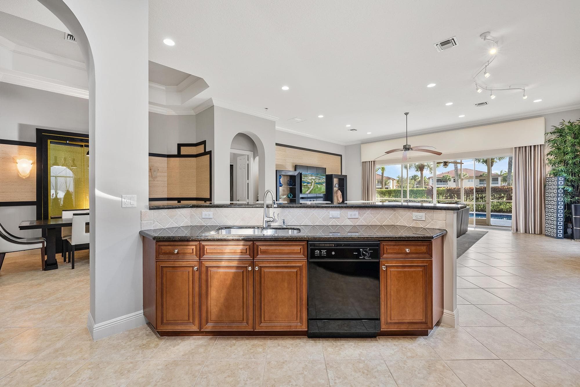 10350 Terra Lago Drive, West Palm Beach, FL 33412 — photo 15 of 70